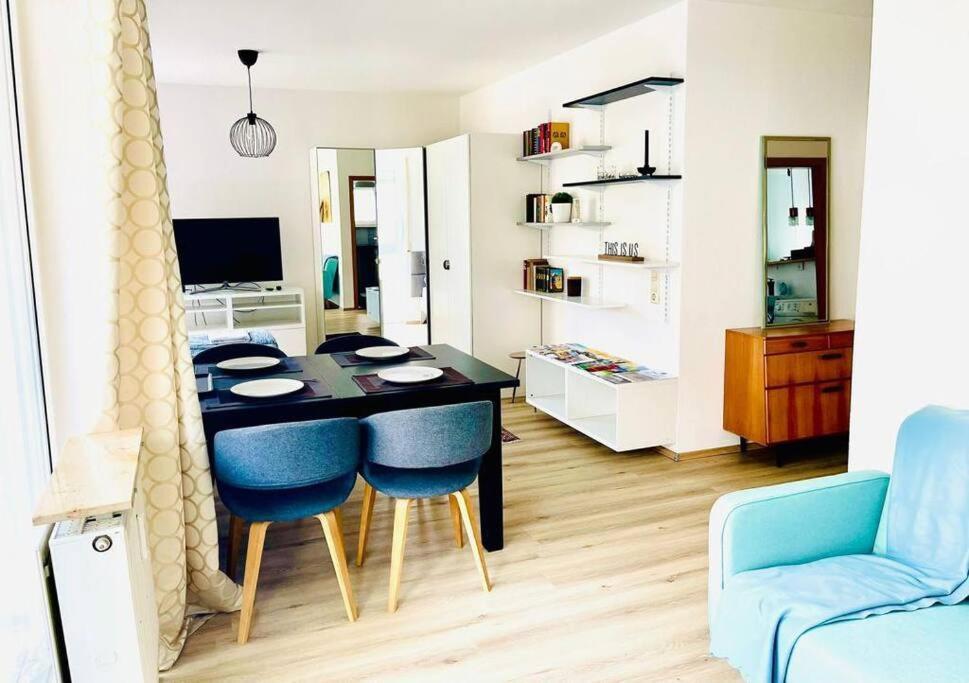 Sonniges Apartment In Ruhiger Und Zentraler Lage 포르츠하임 외부 사진